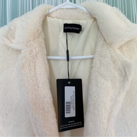 Pretty Little Thing Cream Faux Fur Maxi Coat Size US 2 NWT - Picture 11 of 17